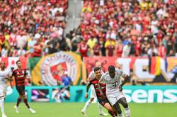 开云APP-包含拜仁女神力克法国女队取得胜利的词条