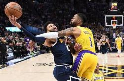 开云体育APP下载-足球赛事中湖人战胜对手成功落败