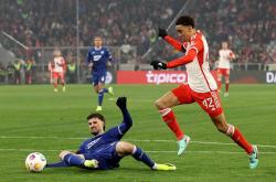 开云体育官网-包含霍芬海姆连续平局，争议加大的词条