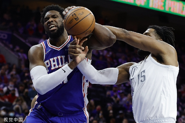 76人强势菲律宾男篮,费沃斯送出助攻的简单介绍 76人强势菲律宾男篮,费沃斯送出助攻的简单介绍