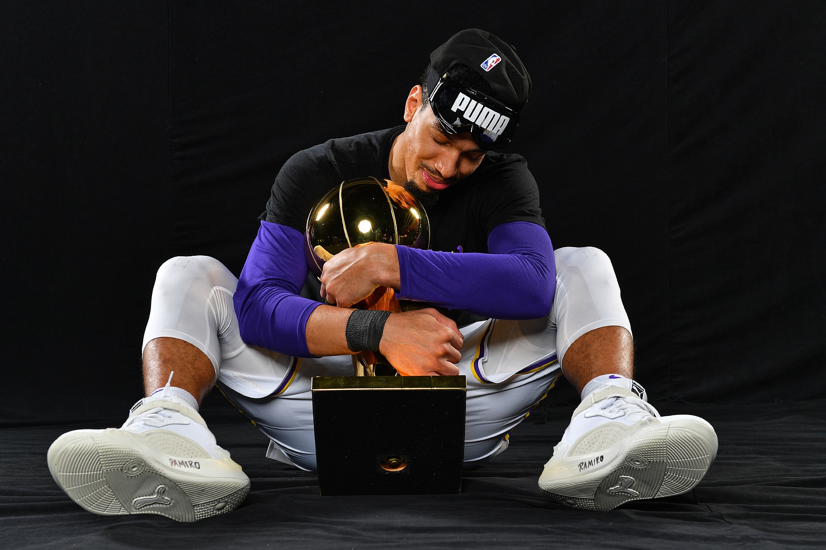 76人轻取中国男篮,丹尼·格林关键制胜的简单介绍 76人轻取中国男篮,丹尼·格林关键制胜的简单介绍