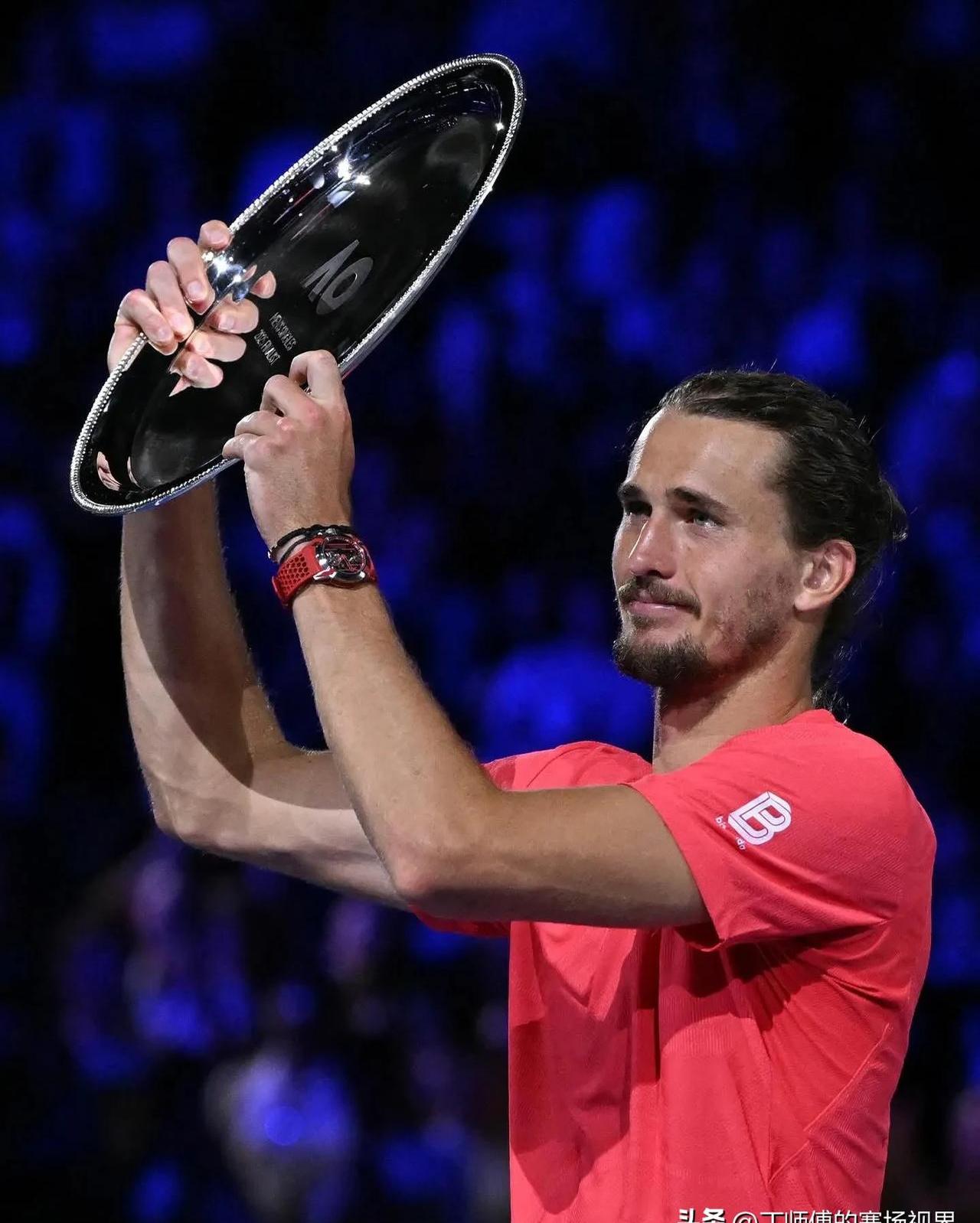 ATP总决赛横扫美网,兹维列夫关键制胜 ATP总决赛横扫美网,兹维列夫关键制胜